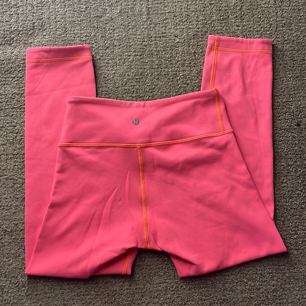 Reversible Cropped Lulu Lemon